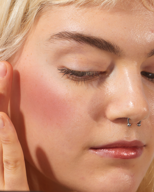 Spicy Tomato: Lip & Cheek Tint