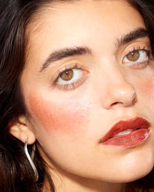 Spicy Tomato: Lip & Cheek Tint